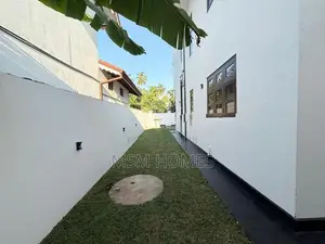 Brand New Box Modern House For Sale in Negombo