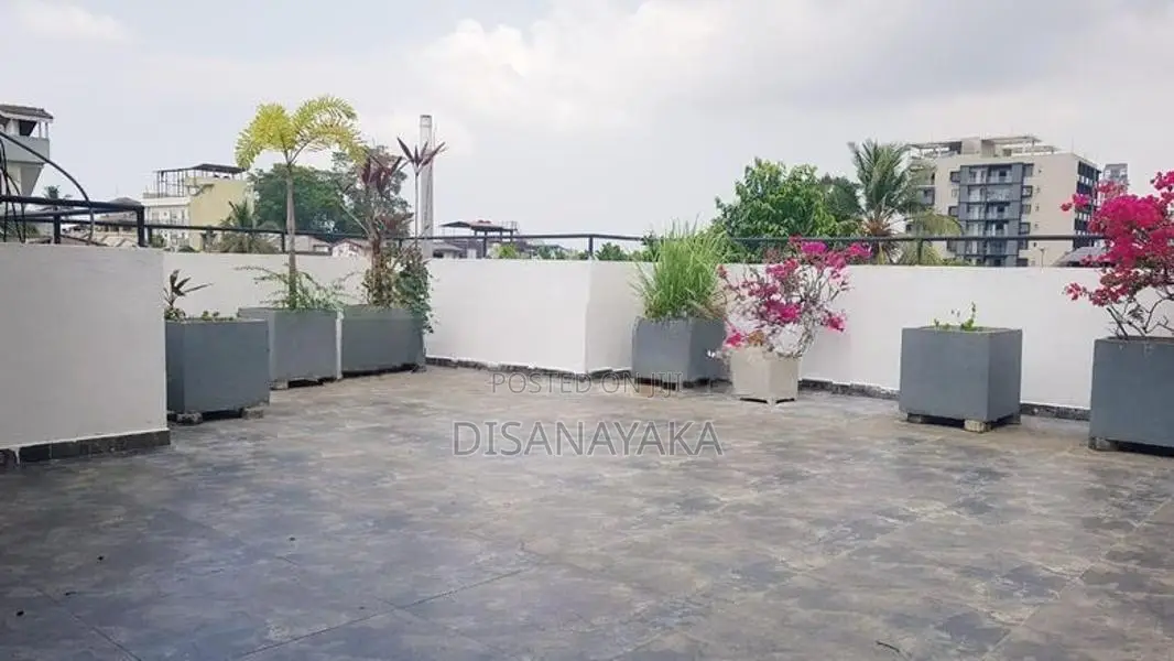Luxury 3 Storey House for Sale in Ethul Kotte Ds66