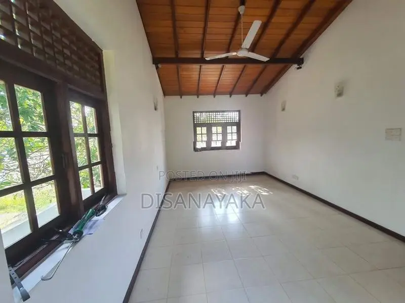 single story house for sale in Battaramulla Ds54450