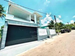 කොටිටාව පොගස්ඔවිට මාර්ගයේ සුපරි මහාල් 3 නිවසක් විකිනිමට