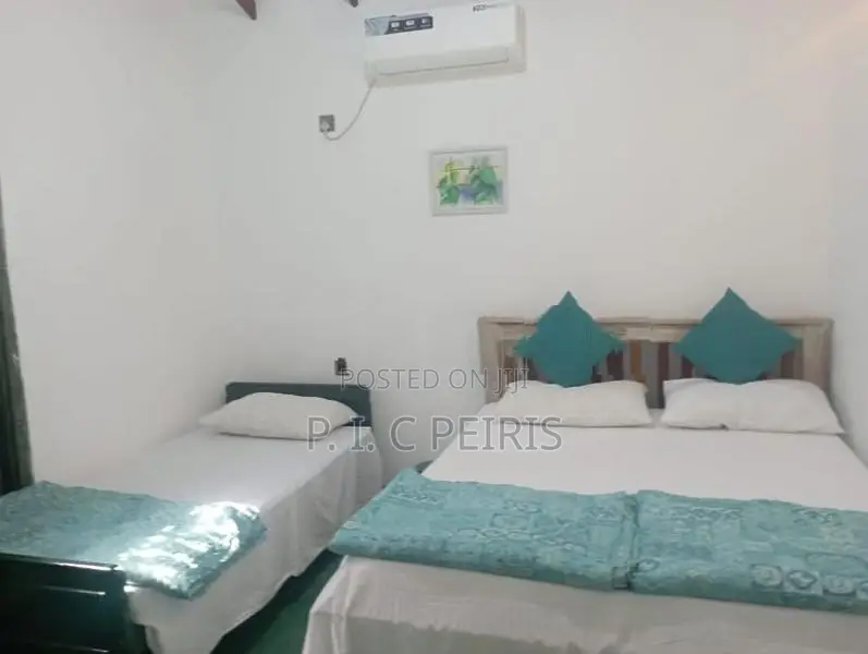 Villa type two bedroom, Restaurant for sale in Dungalpitiya, Negombo.G
