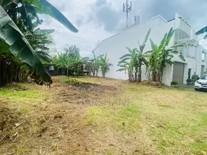 6.3P Superb Land at Prestigious Neighborhood Close to Kiribathgoda