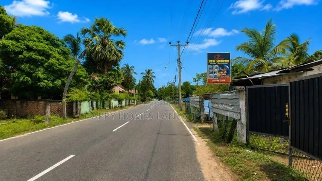 HHL1145 - Land for Sale in Mamangam