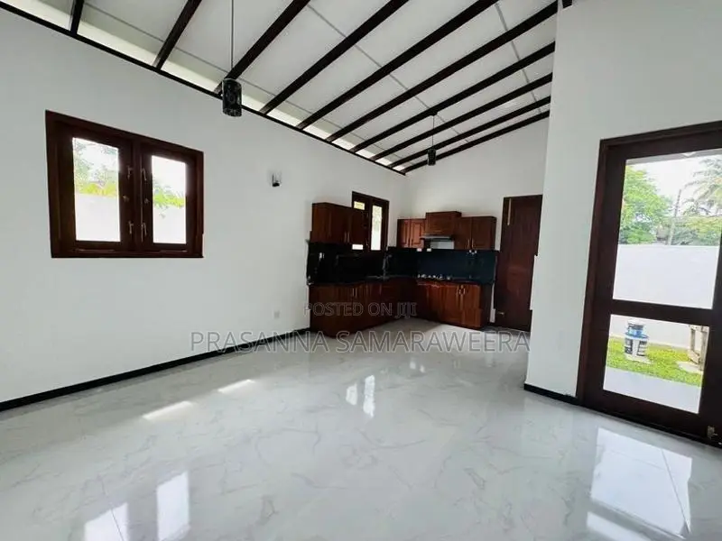 Brand New Modern super luxury House-piliyandala