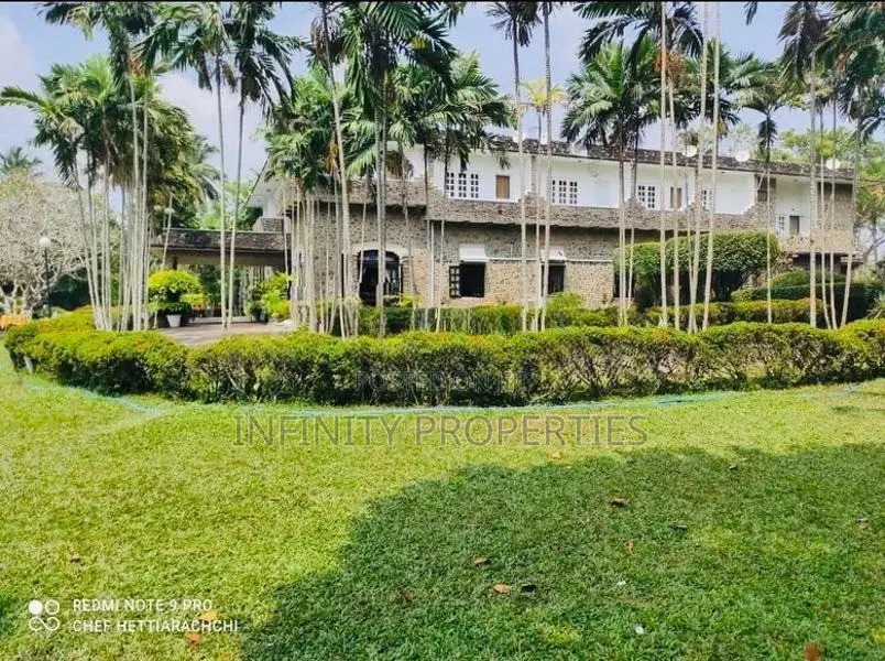 (AF890) Water Facing Hotel for Sale at Moratuwa