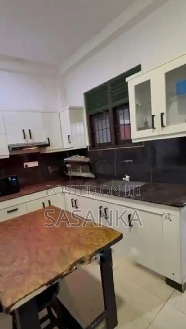 Pannipitiya Palanwatta Three Story Luxury House Available For Sale