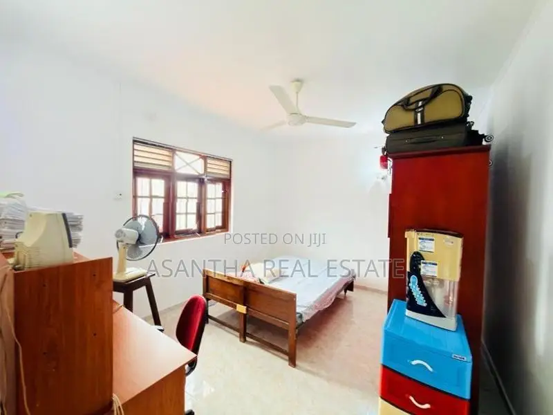 (AF896) 02 Storey House Sale in Divlapitiya