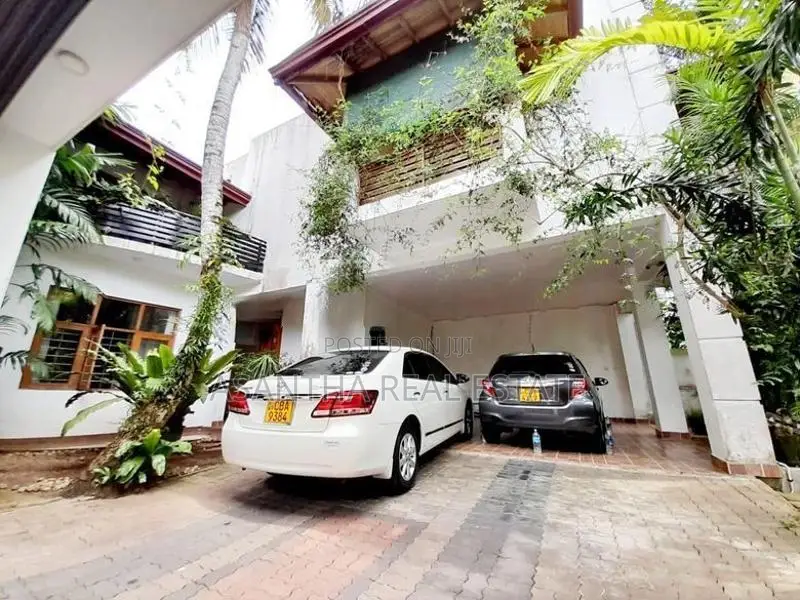 (AF899) 03 Storey House with 22P for Sale Koswatha Nawala