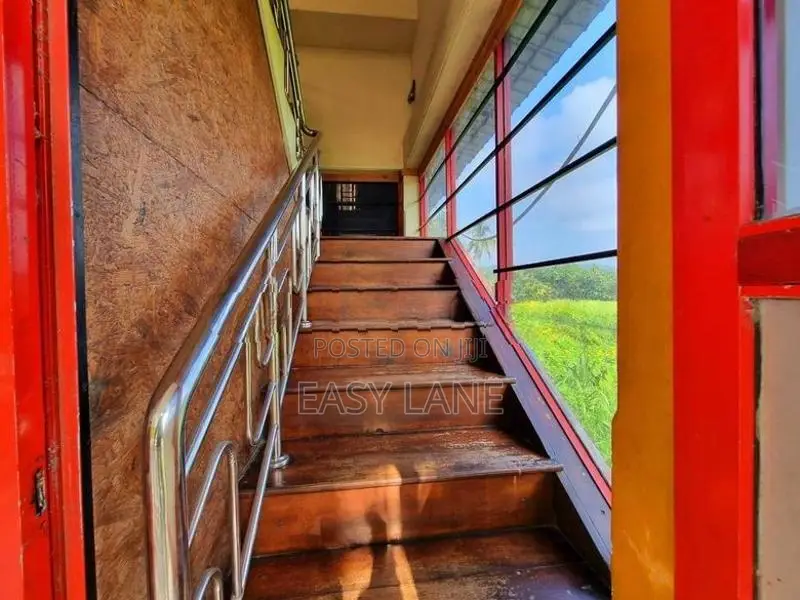 නුවර පාරට මුහුණලා වැවැල්දෙණිය නගර මධ්‍යයේ සුපිරි ව්‍යාපාරික අවස්ථාවක්