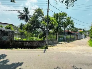 Land for Sale in Thalawathugoda
