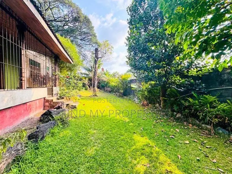 Land for Sale in Thalawathugoda