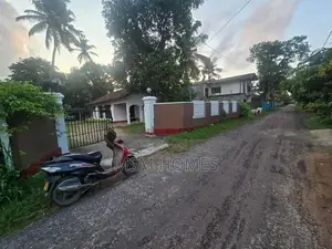 ඉතාමත් වටිනා පර්24 ඉඩමක් විකිණිමට මීගමුව අක්කරපනහ keells එක අසල