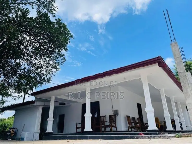 4 bed room house for sale in Katana,Madampalla.katana.Gampaha.