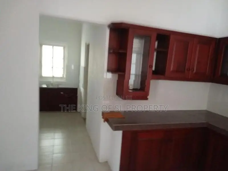 House for sale in Battaramulla ( Pelawatta )