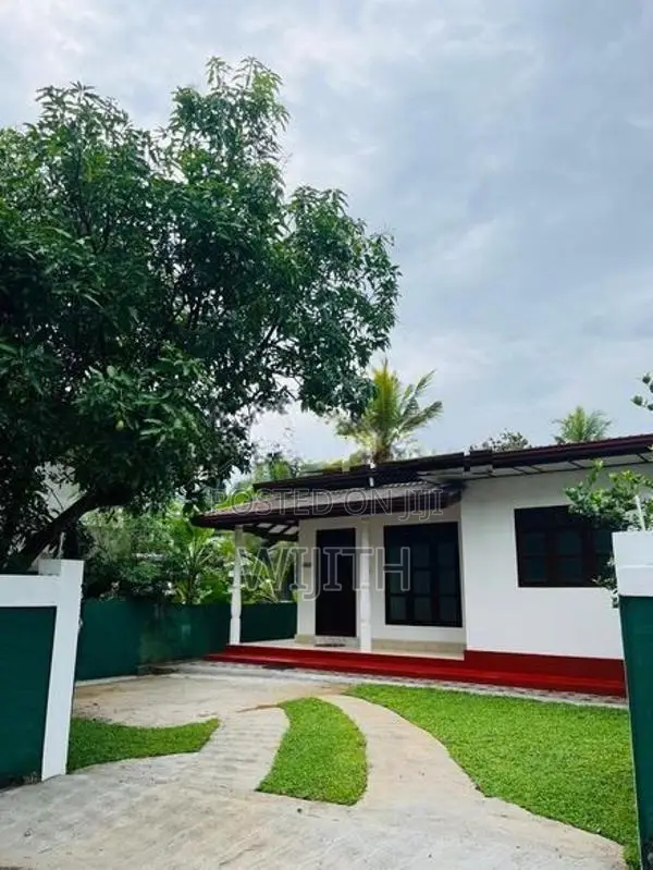 තනිමහල් නිවසක් විකිනිමට මාලබෙි හොරයිෂන් ජාත්‍යන්තර පාසල ආසන්නව