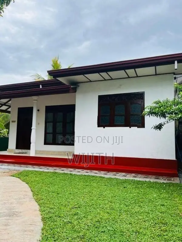 තනිමහල් නිවසක් විකිනිමට මාලබෙි හොරයිෂන් ජාත්‍යන්තර පාසල ආසන්නව