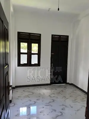 ගොඩගම නාඩුහේන නව නිවස විකිණීමට ඇත