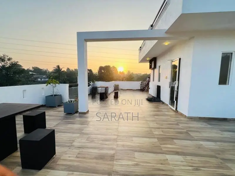 Luxury Brand New House Sale Athurugiriya
