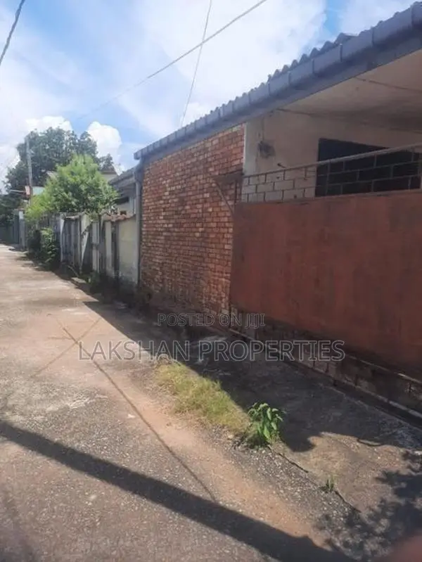 Land For Sale in Boralesgamuwa Abillawatta