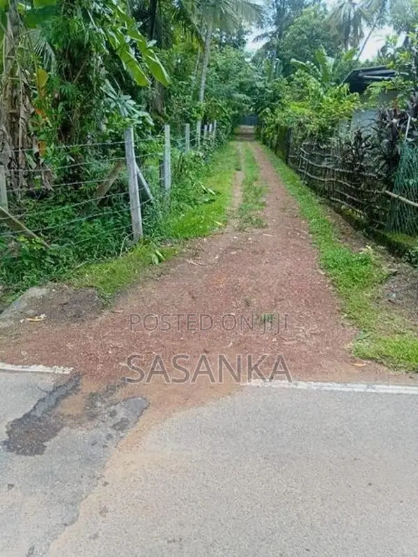 Kesbewa Bandaragama 63 Perches Land For Sale