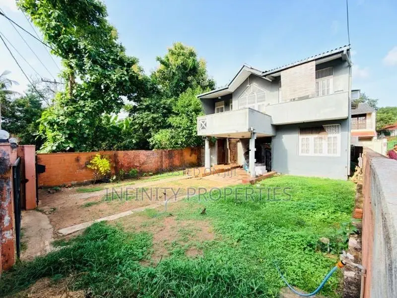 (AF918) 02 Story House With 10.9 P Sale At epitamulla road Pitakotte