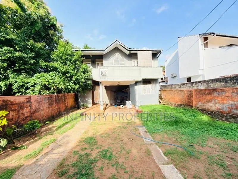 (AF918) 02 Story House With 10.9 P Sale At epitamulla road Pitakotte
