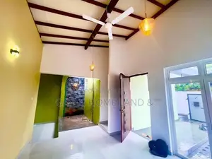 කහතුඩුවෙන් අලුත්ම තනිමහල් නිවසක් විකිණීම
