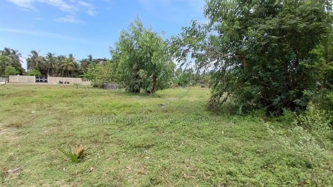 HHL1147 - Land for sale in Thiruperunthurai