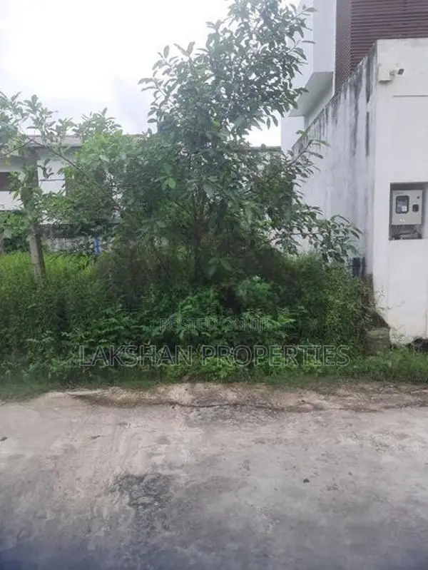 Land For Sale in Boralesgamuwa අබේරත්න මාවත