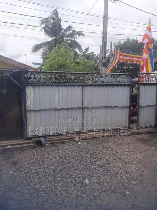 Land For Sale In Boralesgamuwa අබේරත්න මාවත