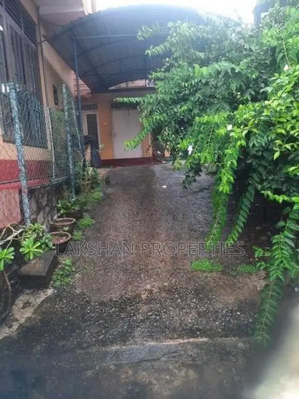Land For Sale In Dehiwala