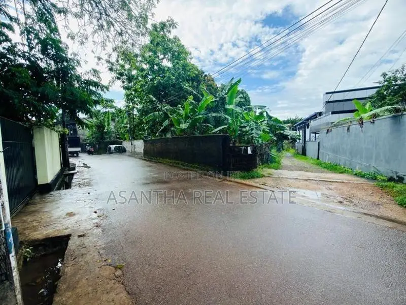 (AFA164) 40 P Bare Land Sale At Temple Road Thalawathugoda