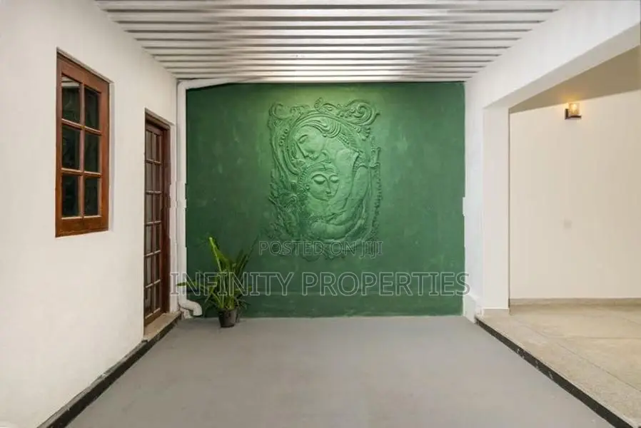(AFA165) Stunning Newly Renovated sale in Nugegoda