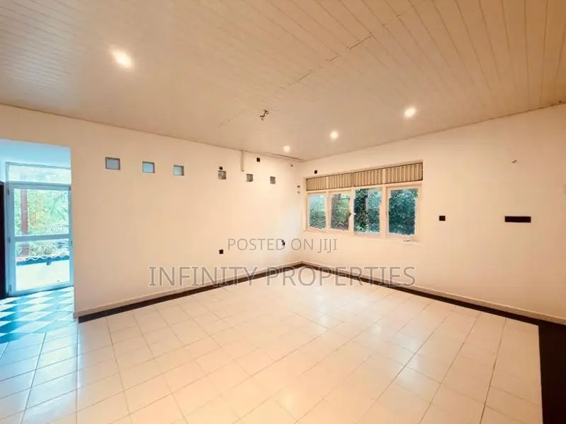 (AFA181) 02 Storey House for Sale in Hortan Place, Colombo 07