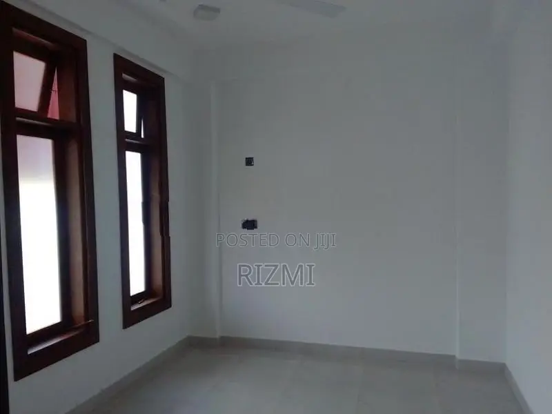 ground floor 2BR house for rent in dehiwala quarry road