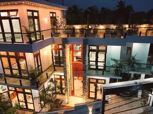 LUXURY BRAND NEW HOUSE WITH LIFT $ POOL FOR SALE IN BATTARAMULLA