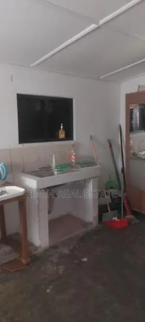 Single storey house for rent in battaramulla