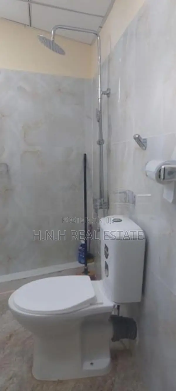 Single storey house for rent in battaramulla