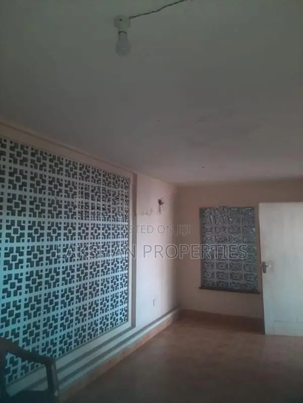 House For Sale In Dehiwala Kwdana Road