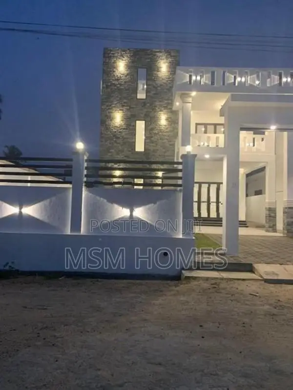 Luxury Brand New Box Modern House For Sale in Negombo