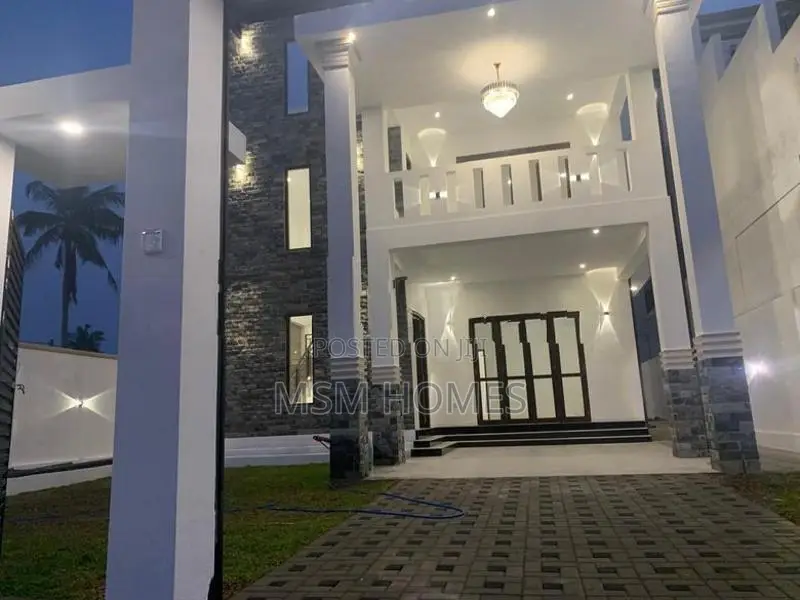 Luxury Brand New Box Modern House For Sale in Negombo