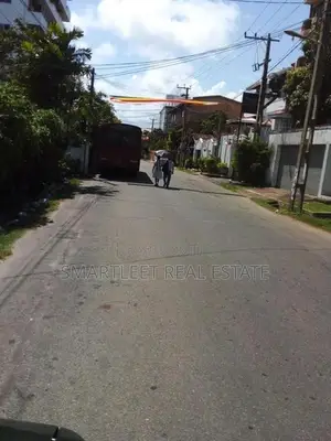 Land Sale in Mount Lavinia