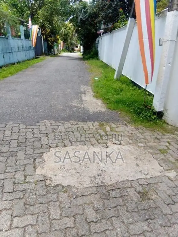 කැස්බෑව කොලබ හොරණ පාරට පර්චස් 6.5 ඉඩම විකිණීමට ඇත