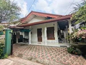 House for sale in Hanwella