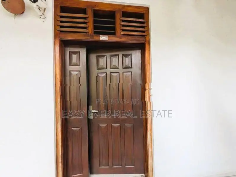 House for sale in Hanwella