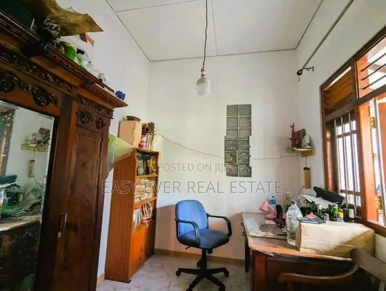 House for sale in Hanwella