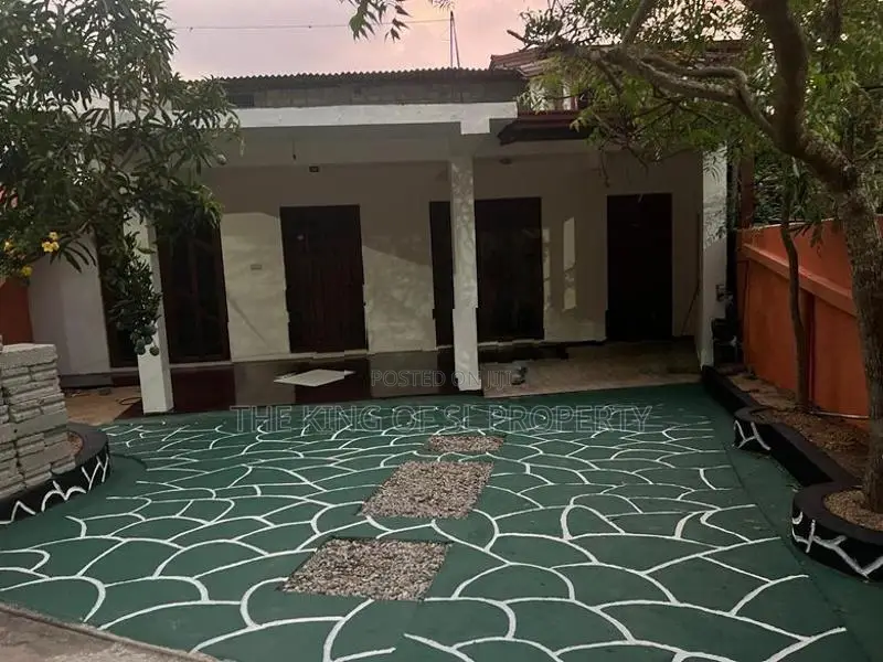 House for sale in Maharagama