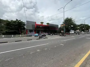 COMMERCIAL PROPERTY FOR RENT IN KIRIBATHGODA (SP1201)