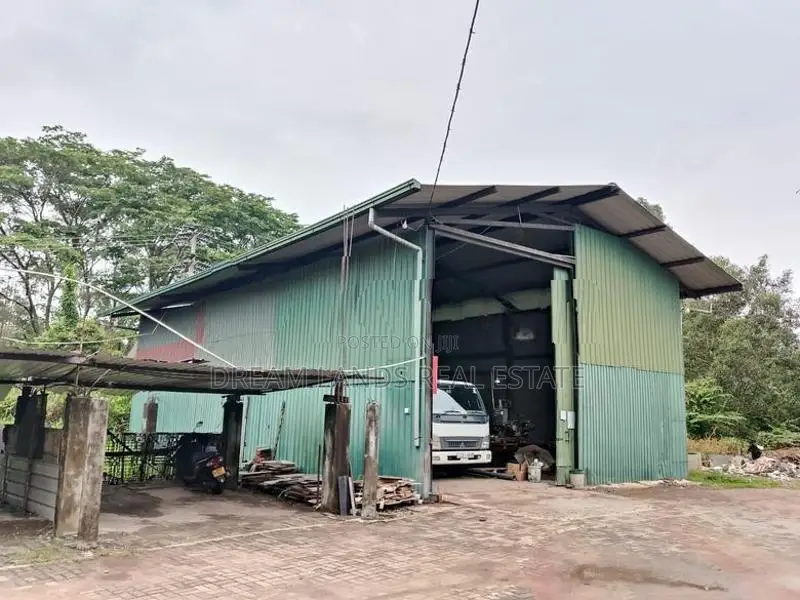 COMMERCIAL PROPERTY FOR RENT IN KIRIBATHGODA (SP1201B)