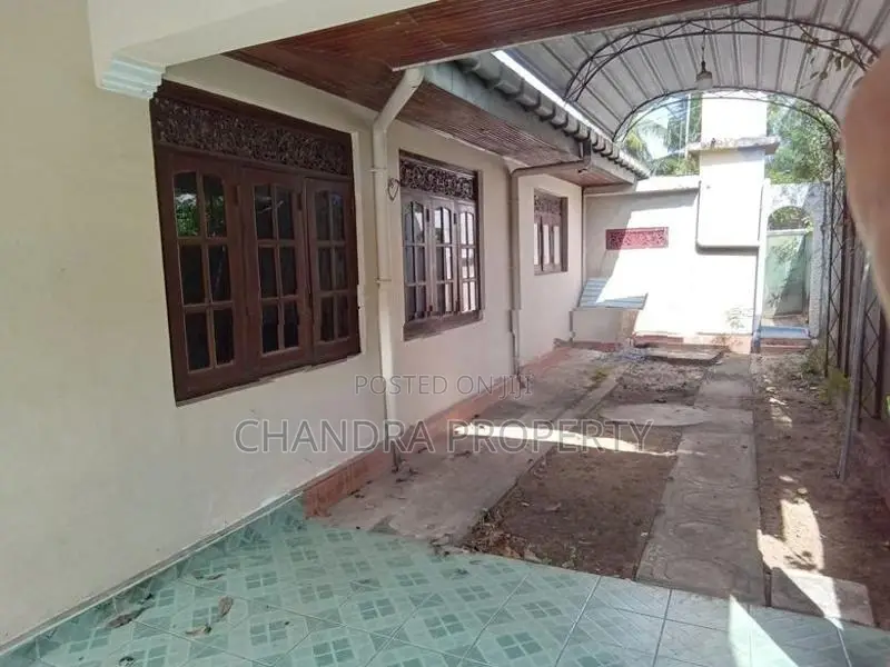 House For Immediate Sale in Ja-Ela